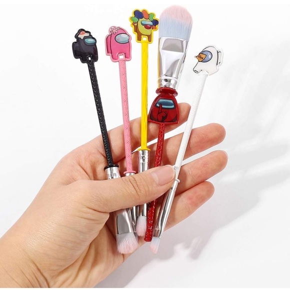 5pcs Cute Among Us  Makeup Brushes - Picture 1 of 4